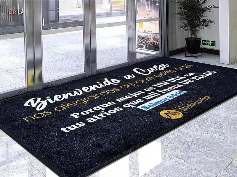 Entrance door mats with logos