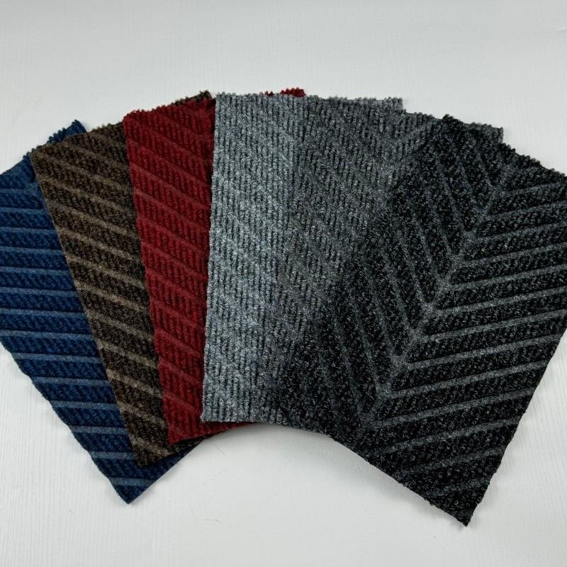 Tire surface pattern floor mat