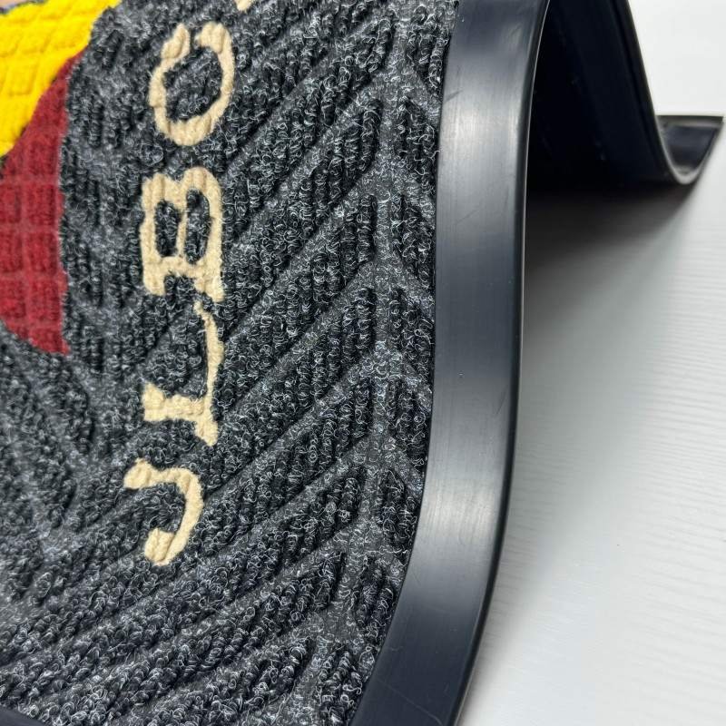 Tire Surface Pattern Logo Floor Mat