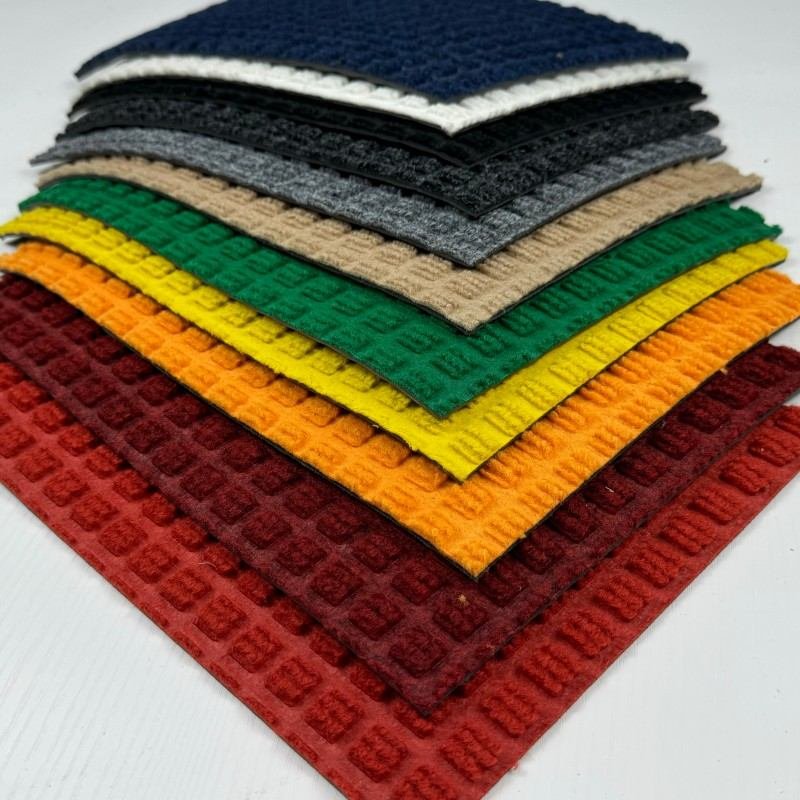 Checkered Pattern Logo Floor Mat