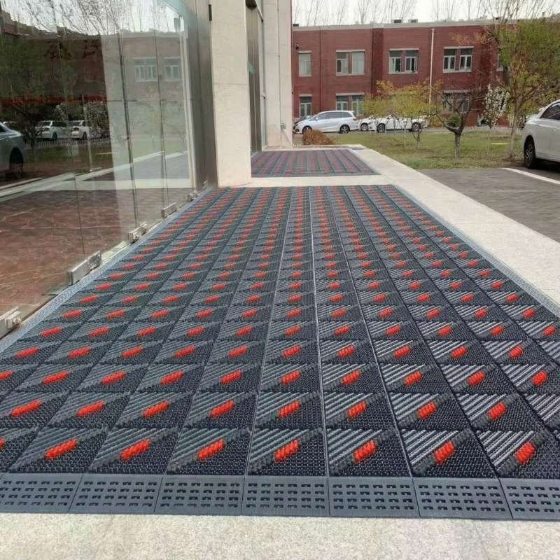 Tiles Brush Interlocker Entry Mat